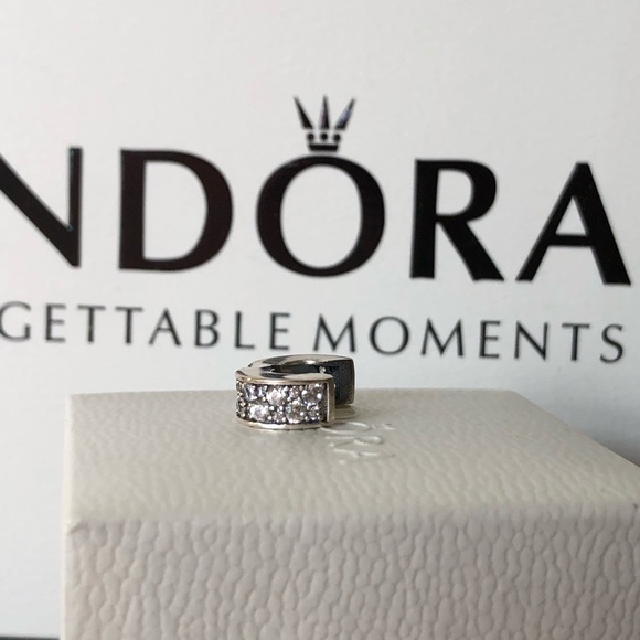 Sale🤩Pandora Shining Elegance Clip Clear - Picture 2 of 6